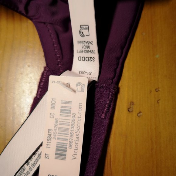 Victoria Secret T-Shirt Wireless Bra - Picture 5 of 6